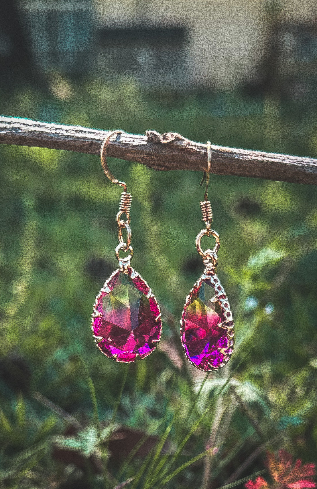 Ombre Glass Teardrop Dangle Earrings